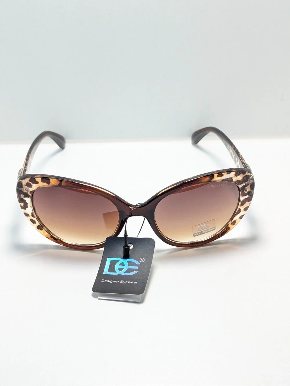 Designer Eyewear 737 Brown Gradient UV Leopard Print Cat Eye Women’s Sunglasses
